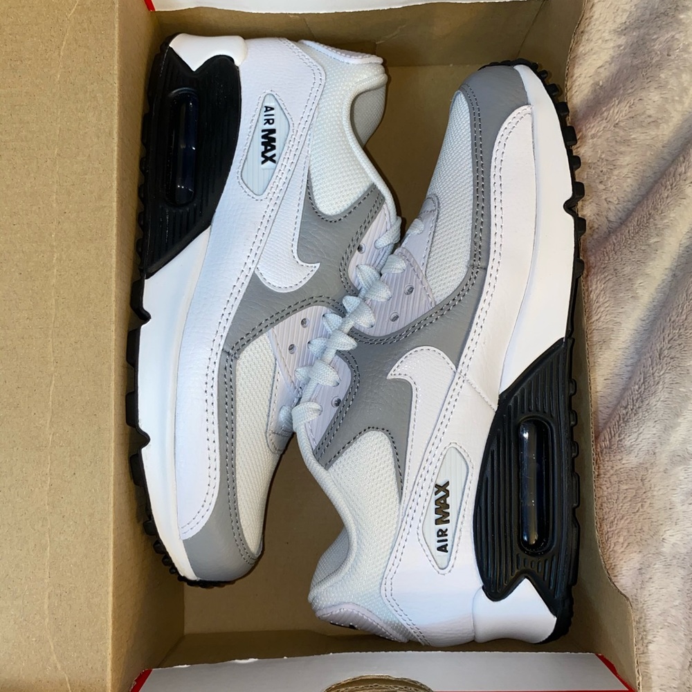 Nike shoes